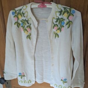 Floral Embroidered Cream Cardigan